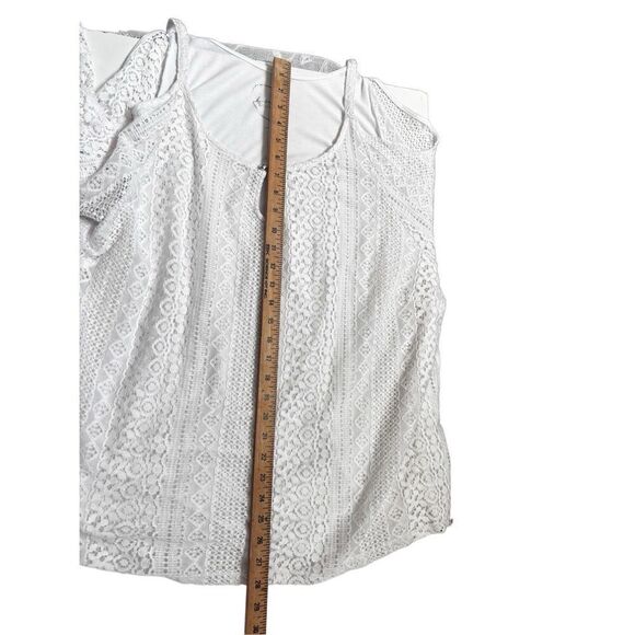 International concepts, 3/4 sleeve cold shoulder blouse size 3x - Picture 11 of 16